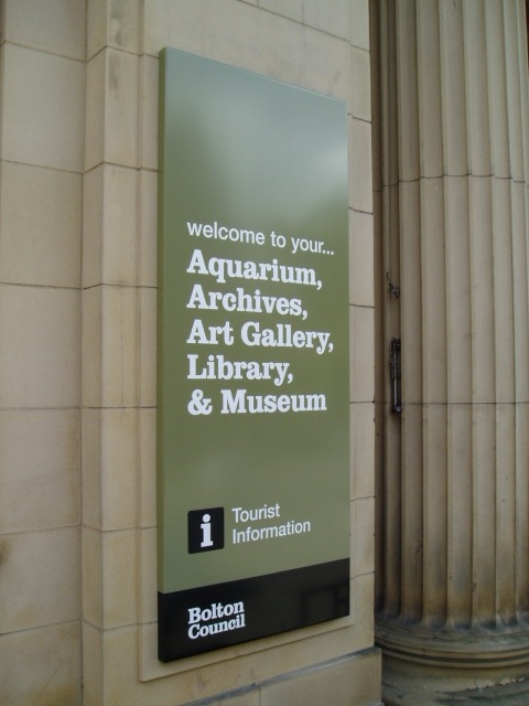 Bolton Metropolitan Council Civic Centre - Town & City Wayfinding