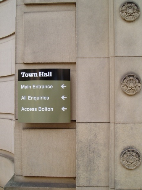 Bolton Metropolitan Council Civic Centre - Town & City Wayfinding